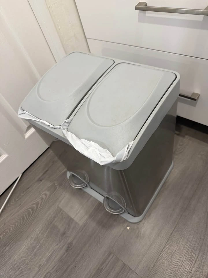 Stainless Steel Dual Compartment Step Trash Can - photo 3