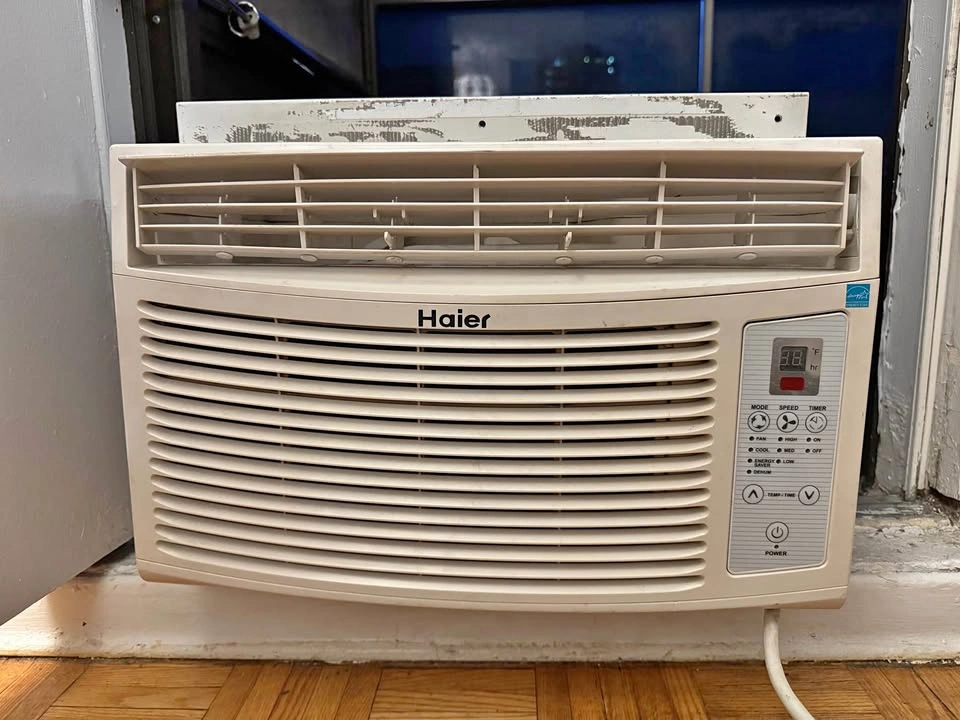 Haier Window AC