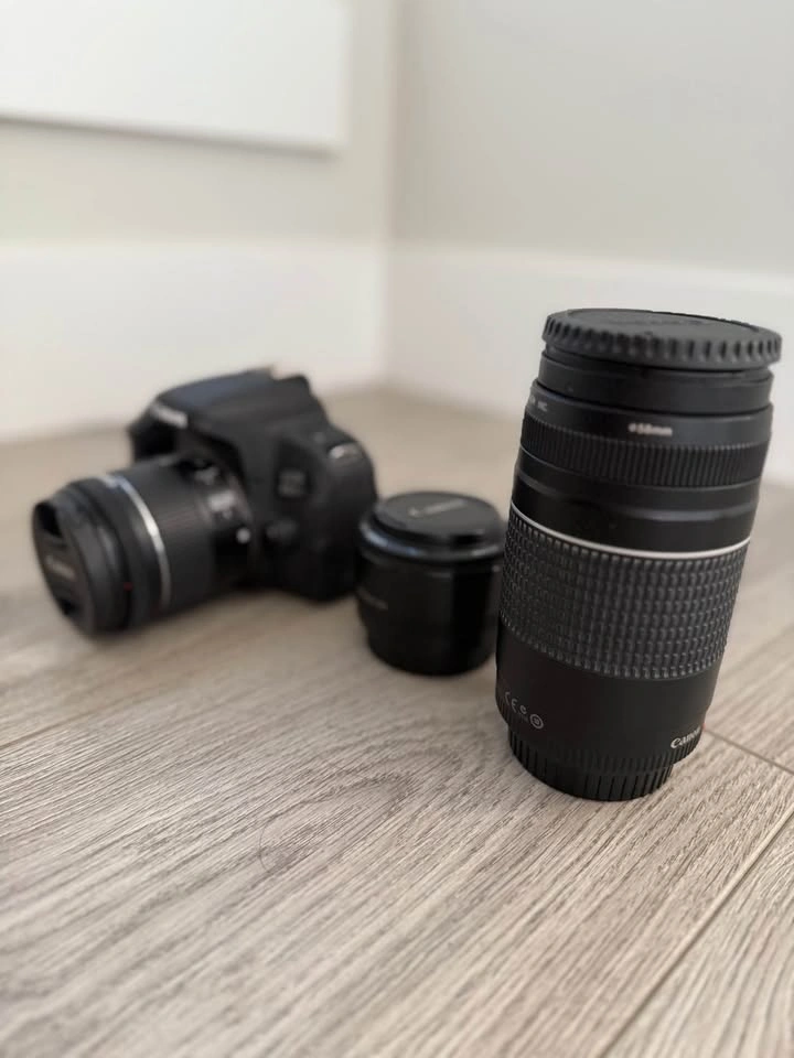Canon EOS 800D DSLR Camera Bundle – Excellent Condition - photo 3