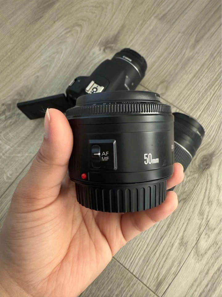 Canon EOS 800D DSLR Camera Bundle – Excellent Condition - photo 4