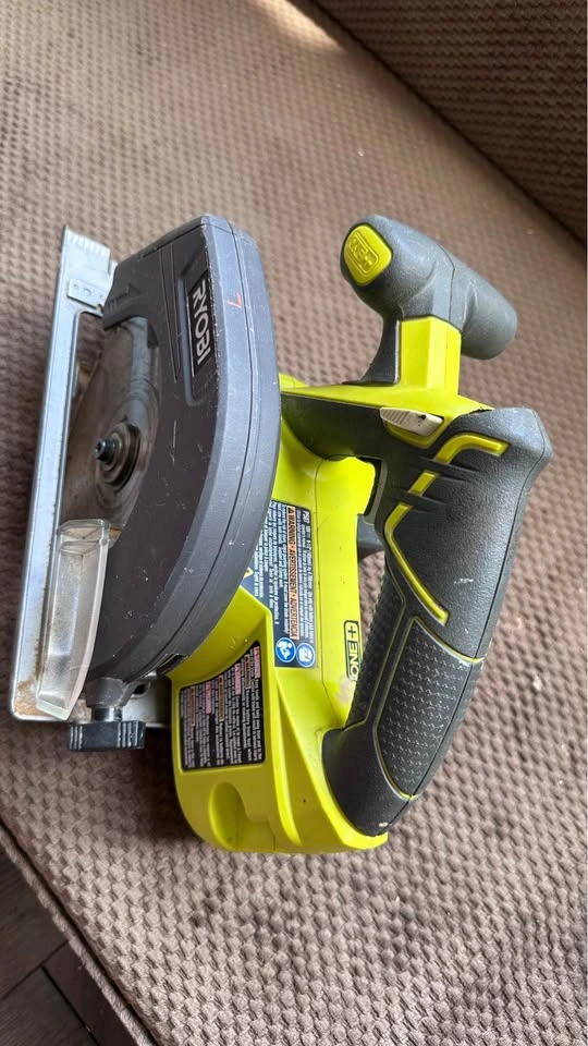 Ryobi P507 18V ONE+ 6-1/2" Cordless Circular Saw - photo 4