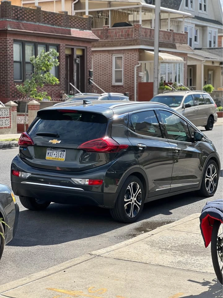 2020 Chevrolet Bolt EV · Premier Fully Loaded - photo 4