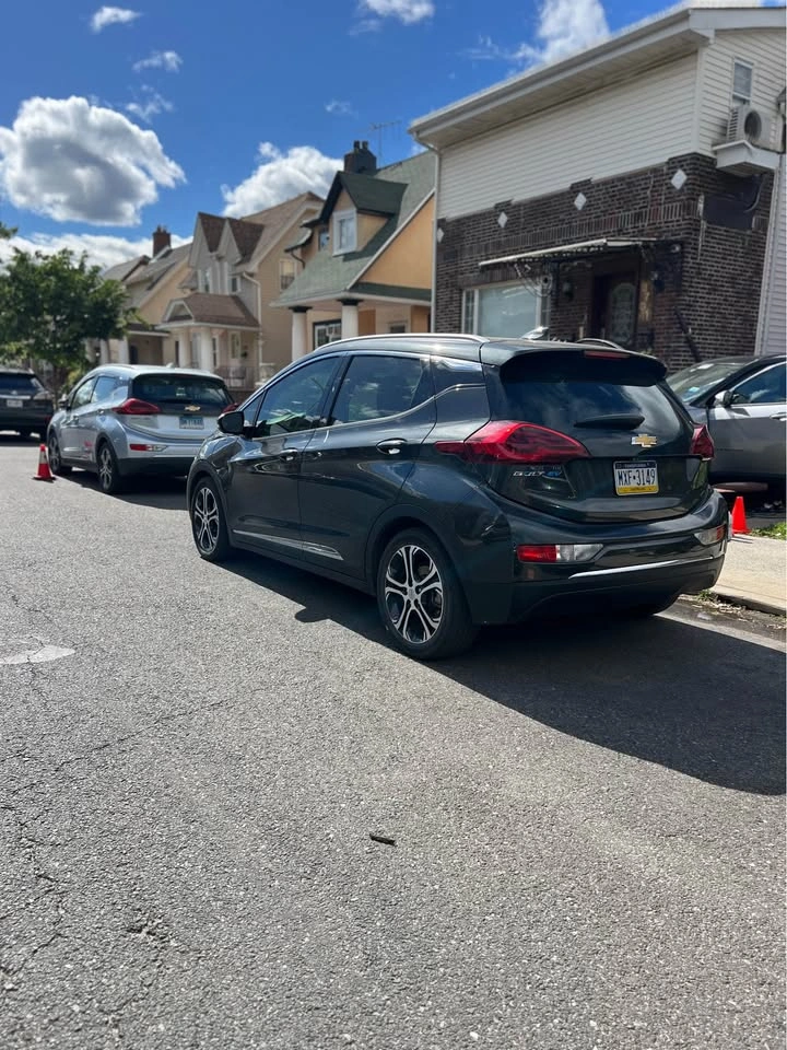 2020 Chevrolet Bolt EV · Premier Fully Loaded - photo 5
