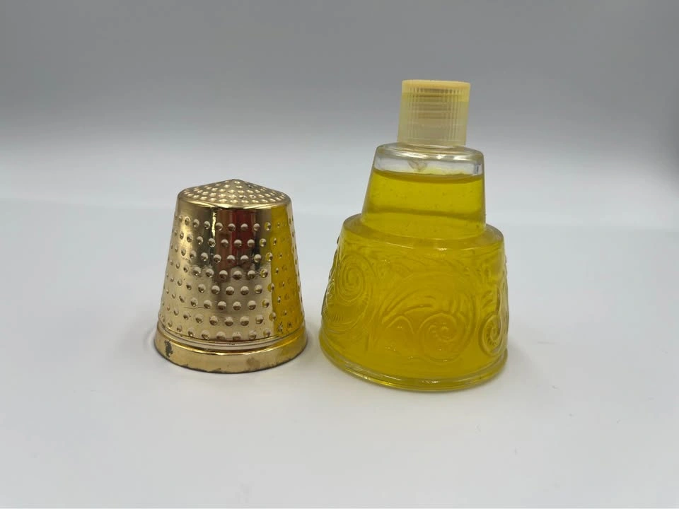 Vintage Avon Golden Thimble - photo 5