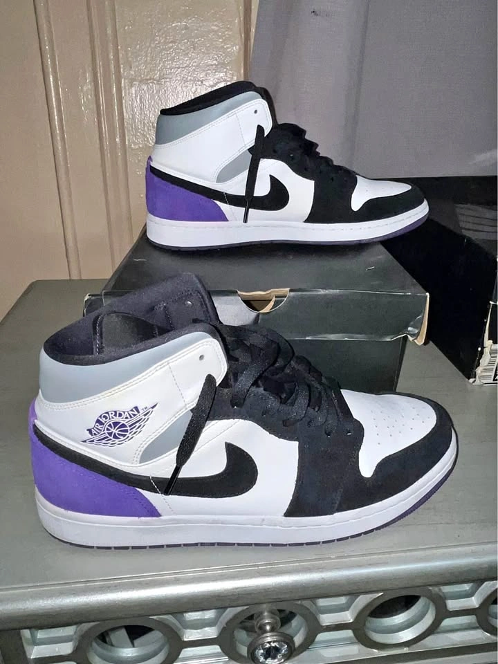 Jordan 1 mid