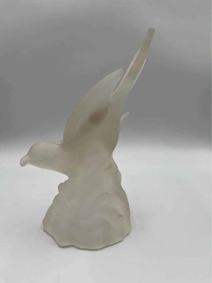 L.E. Smith Frosted Glass Bird - photo 4