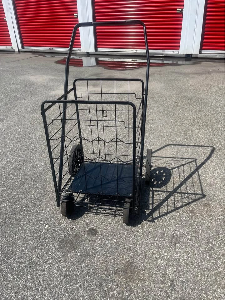 Shopping cart - photo 2