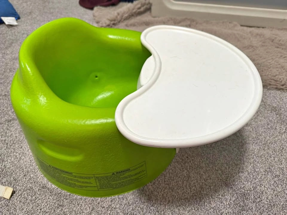 2 baby seats