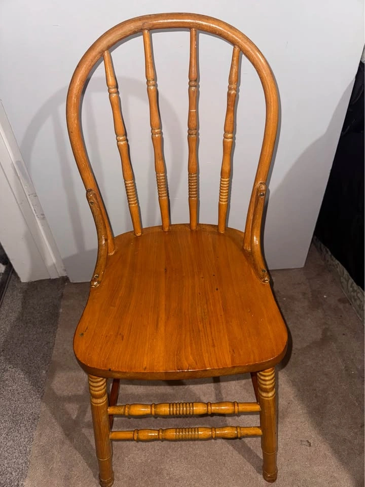 Full wooden desk and chair - photo 4
