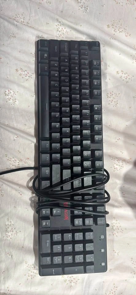 Gaming keyboard red dragon