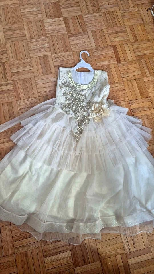 Ivory Lace Flower Girl Dress: Tulle Tutu Party Dress (5-6Y)
