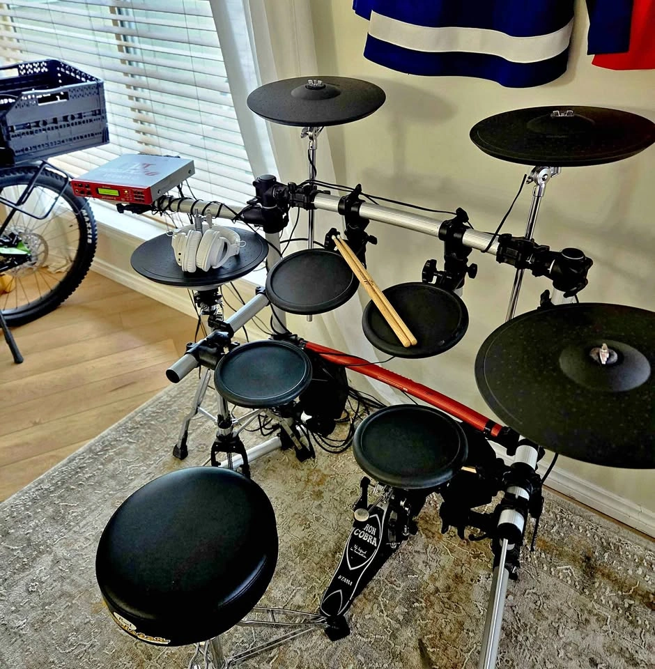 Electric Drum Kit! - Yamaha DTRXpress III - Like New - Full Kit