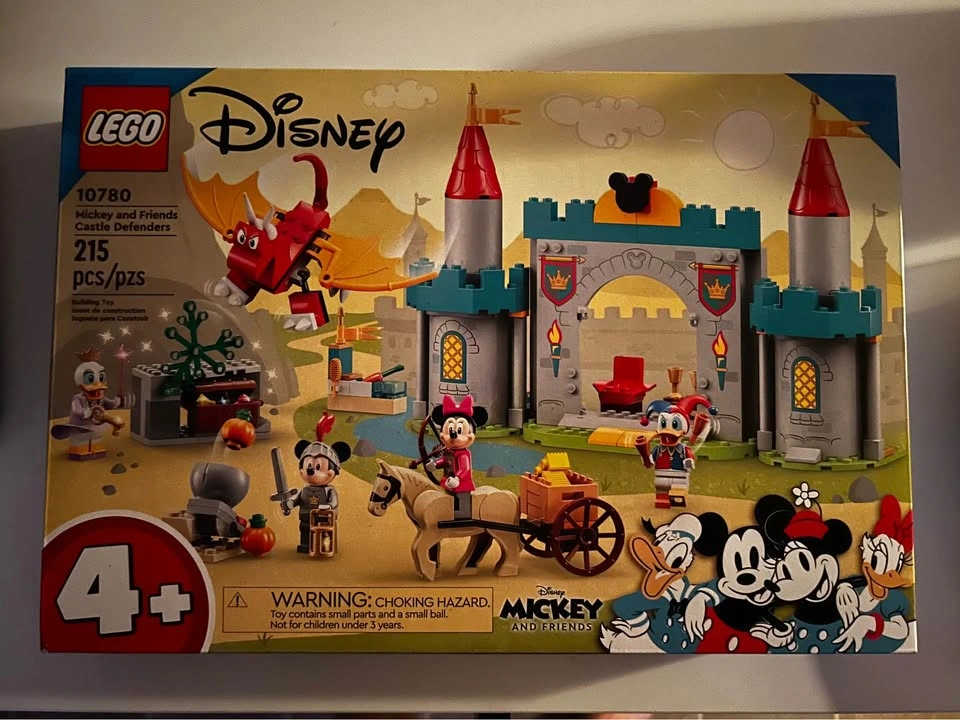 LEGO Disney 10780 Mickey and Friends Castle Defenders - photo 2