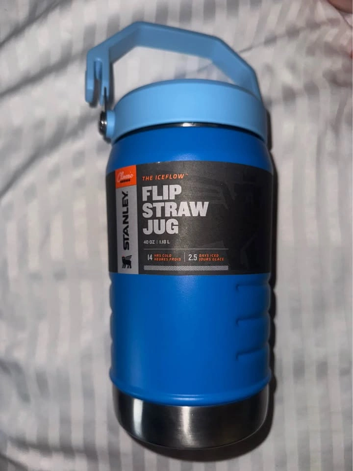 Stanley The IceFlow Flip Straw Jug 40oz - photo 3