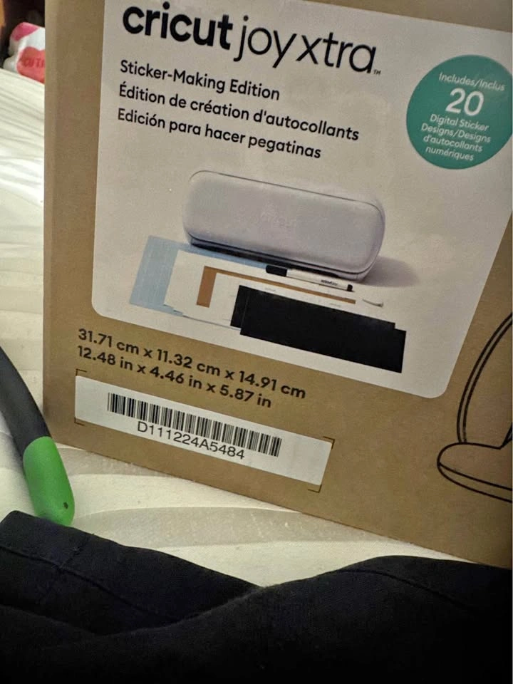 Cricut Joy Xtra Sticker-Making Edition