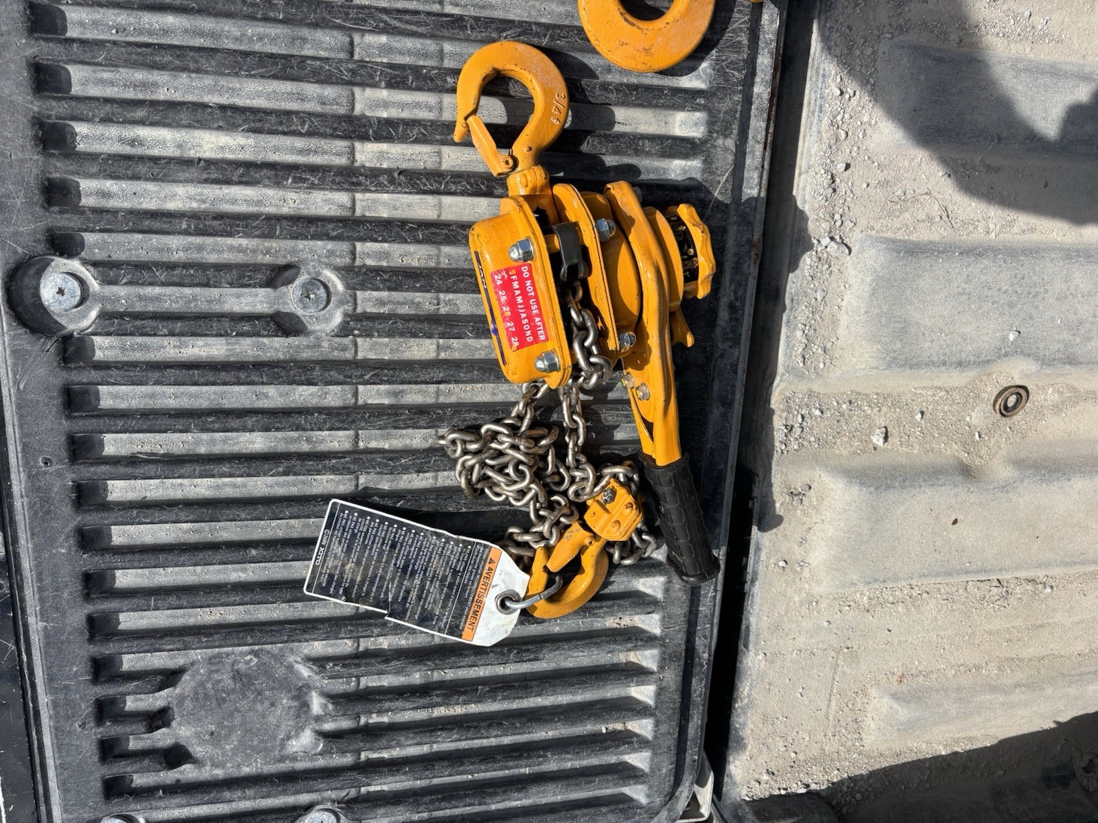 3/4 ton Kito Chain Hoist - photo 5