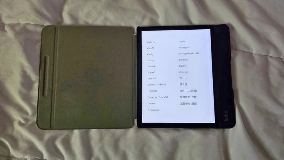 Kobo Forma E-Reader with Cover