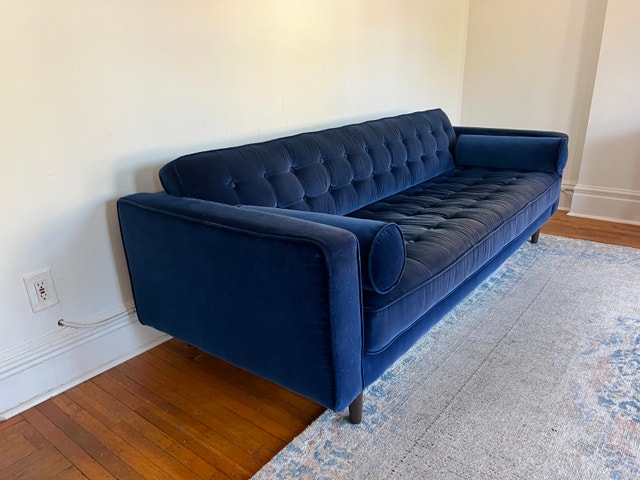 Elte Blue Velvet Sofa for Sale - photo 3