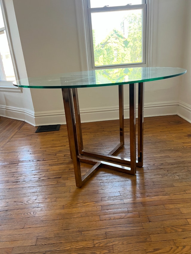 CB2 Silverado 47" Glass/Brass Dining Table - photo 5