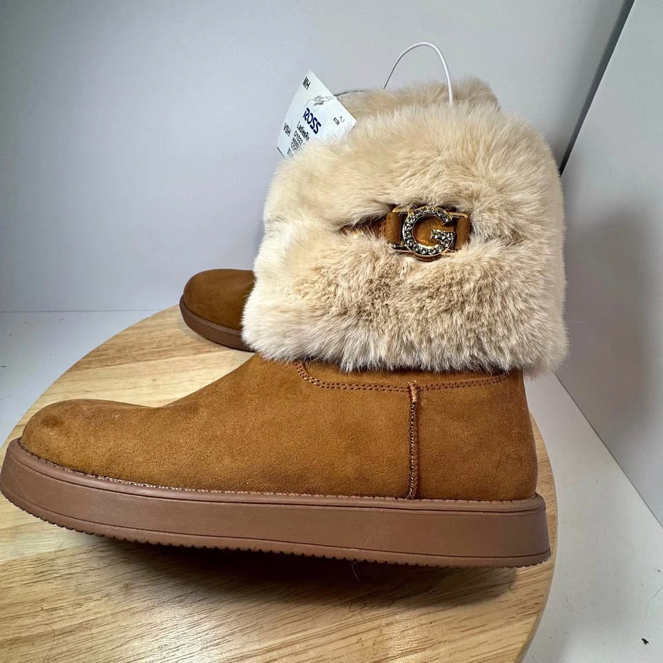GBG Los Angeles Aleya Faux Fur Winter Boots - New With Tags