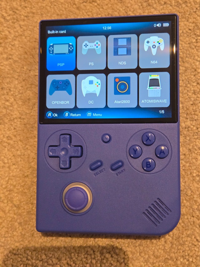 Anbernic RG40XXV Handheld Game Console - photo 4