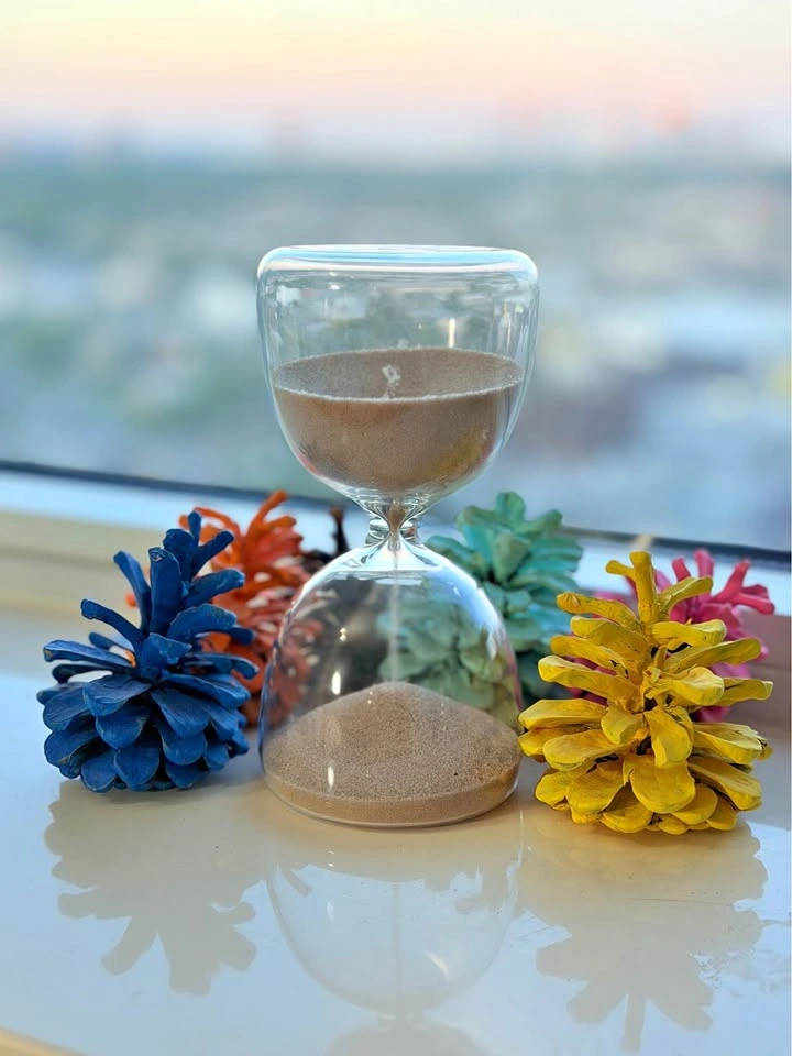 Glass Hourglass Sand Timer - Decorative & Functional