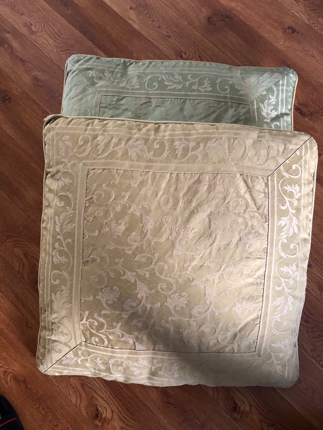 Decorative Throw Pillows - photo 2