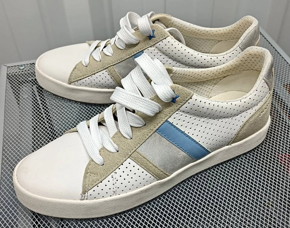 Brand New Geox Blomiee Leather Sneakers - Women's Size 6