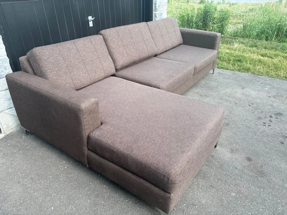 Large Grey Brown Sectional Sofa with Chaise - photo 3