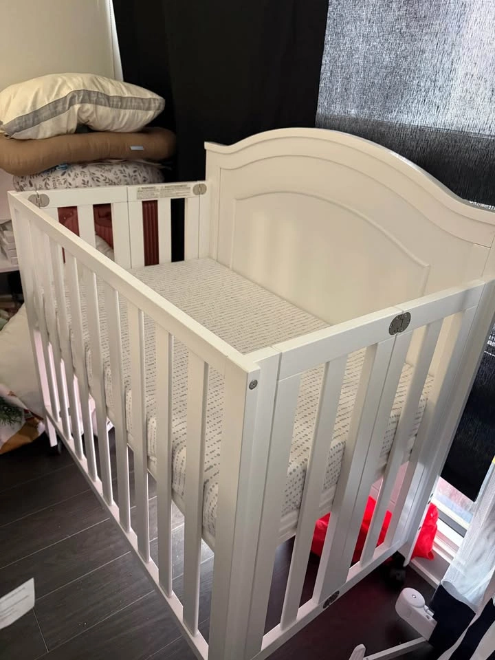 Charlie 3-in-1 Mini Portable Crib + Infapure Mattress - photo 5
