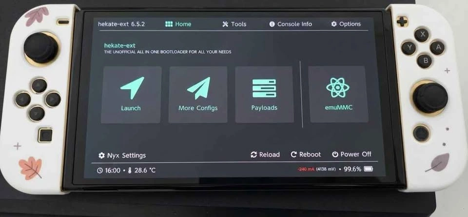 Tears of the kingdom Nintendo OLED Switch modded with 1TB - photo 4