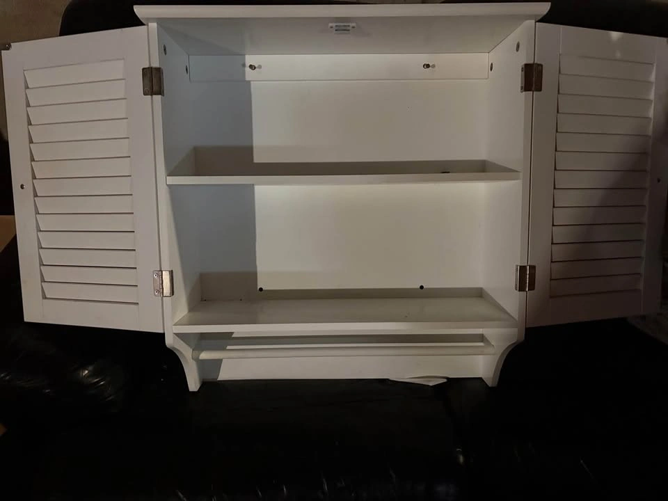 White Two-Door Wall Cabinet - photo 2