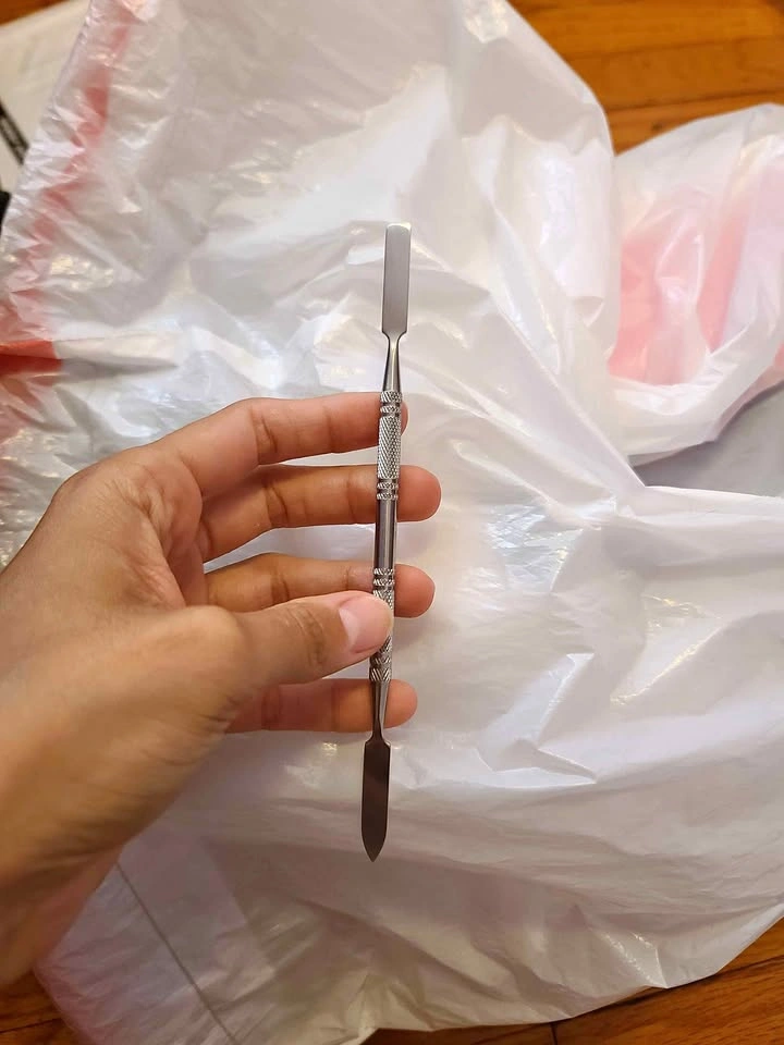 Scraping Tool Makeup/Painting