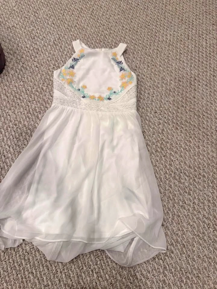 Girls Size 10 summer or flower girl dress
