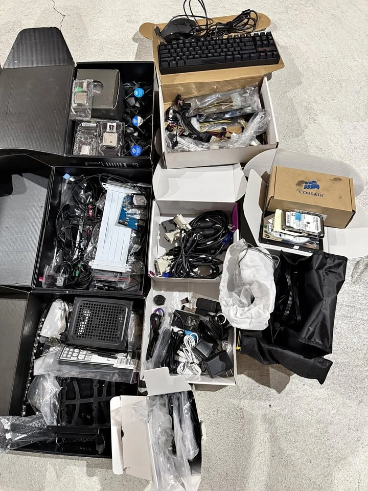 Lot of various PC parts
