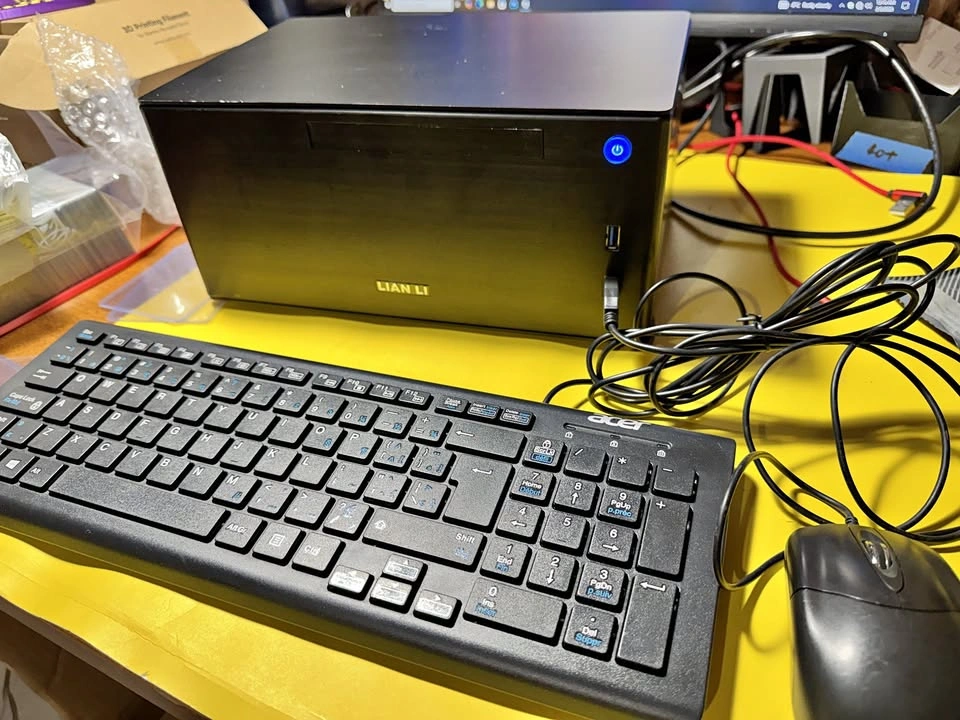 Lian Li Mini HTPC / Media Center PC - SSD + 1TB Storage