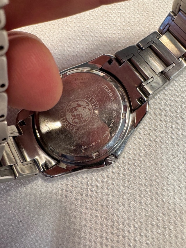 Citizen Eco-Drive Watch - photo 4