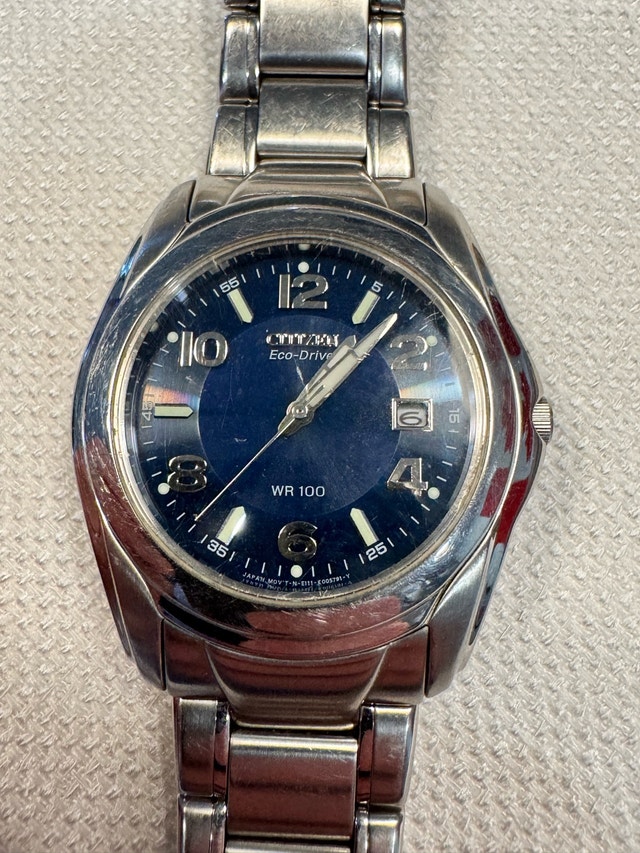 Citizen Eco-Drive Watch - photo 5