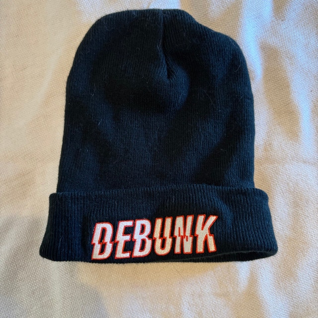 Debunk Cannabis Toque