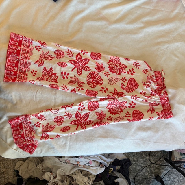Floral Print Wide Leg Pants