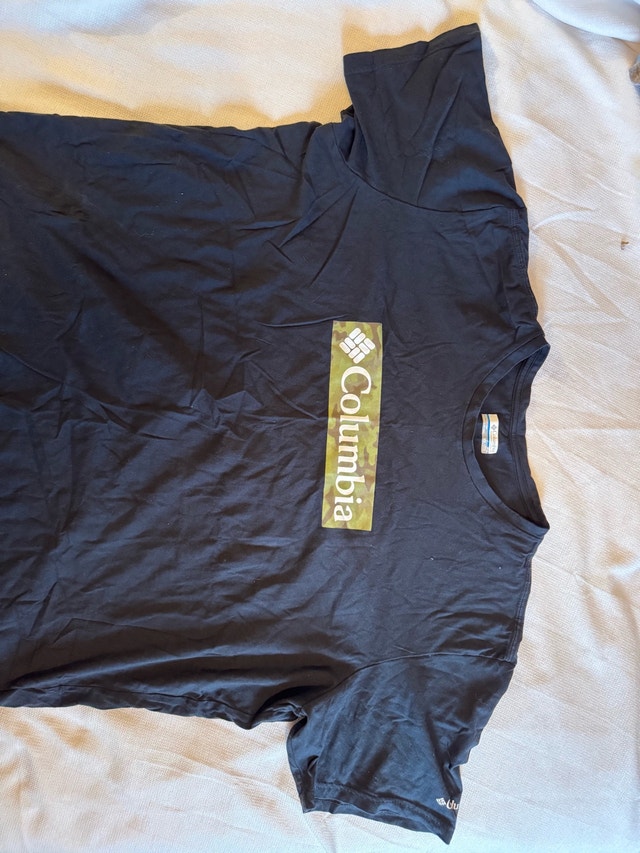 Columbia, Carhartt, CAT, and Champion T-Shirt Bundle - photo 3