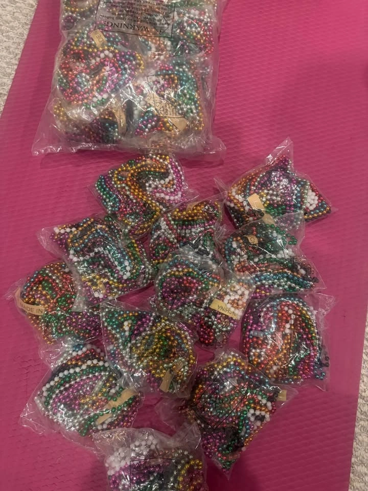 144 pieces of Mardi Gras Beads, Brand New (multiple packs!) - photo 2