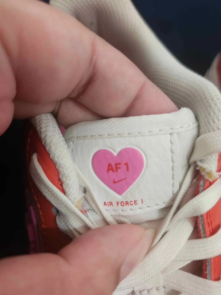Valentines day air force 1s - photo 3