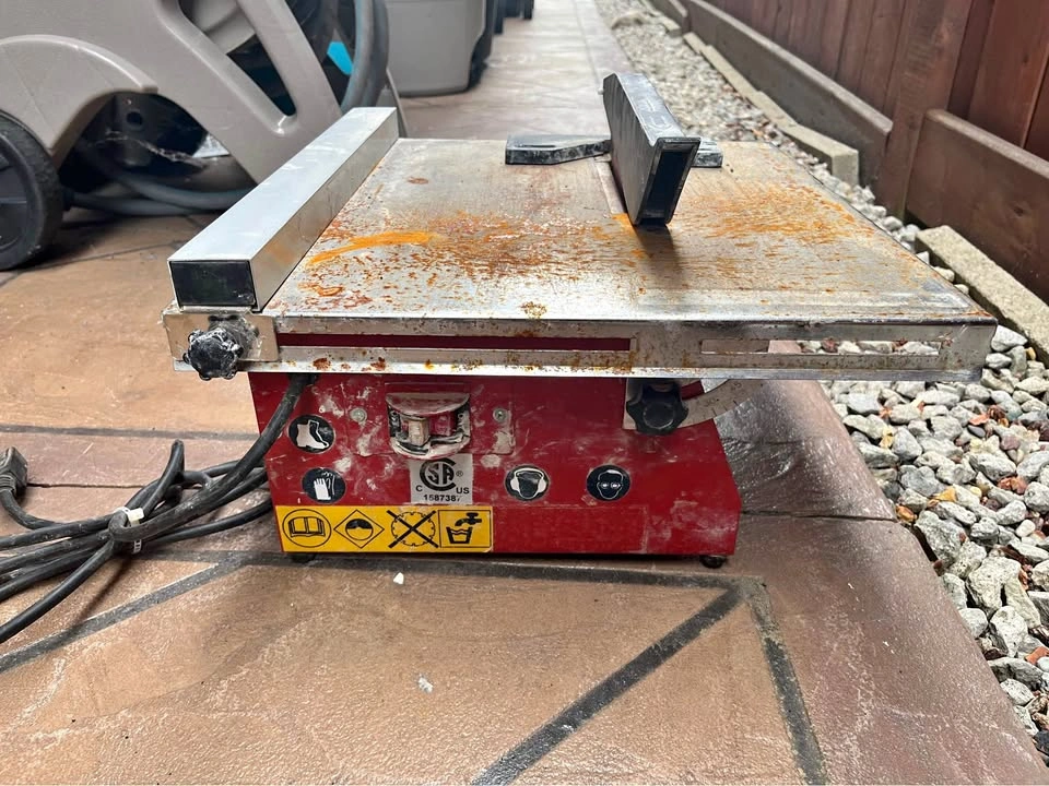 Tile Saw
