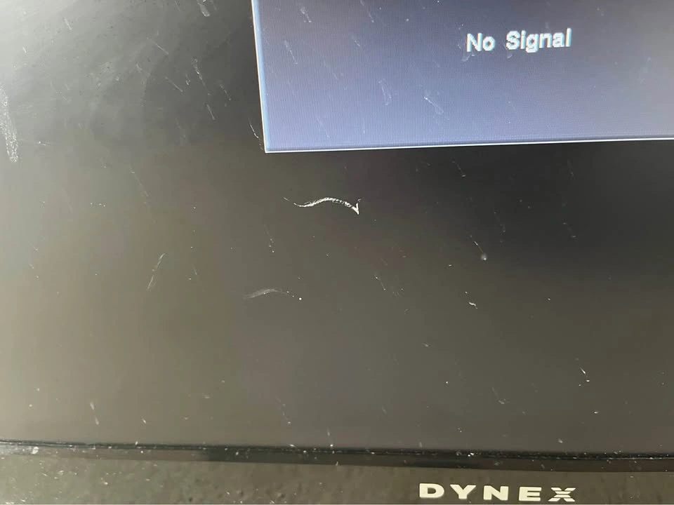 Dynex 26 inch LCD TV 720p - photo 4