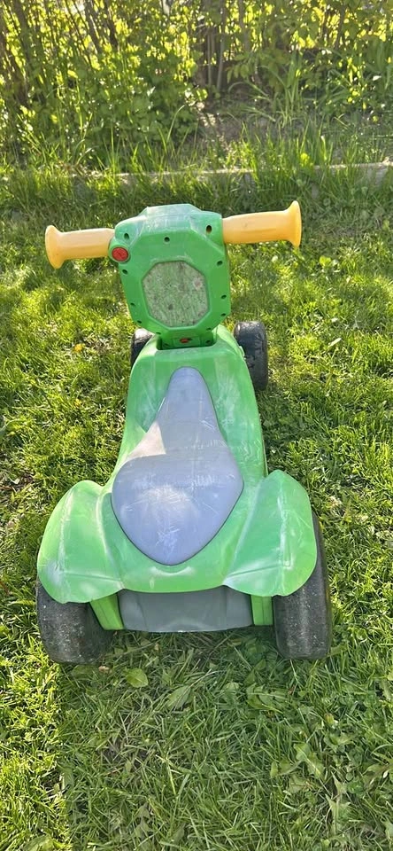 John Deere Ride-On Toy