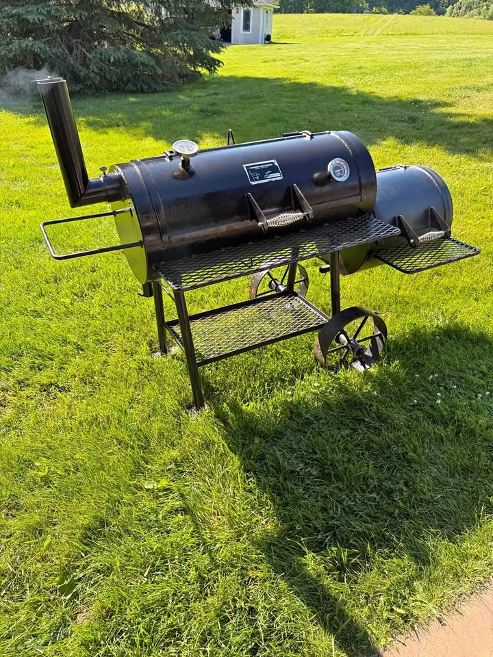 Offset smoker