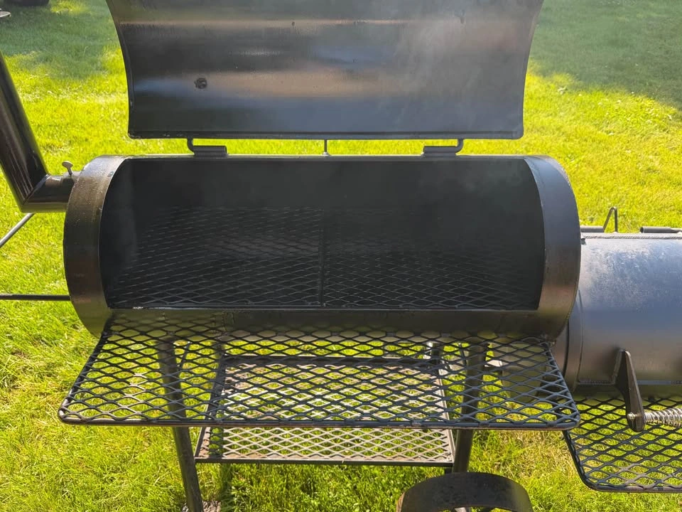 Offset smoker - photo 3