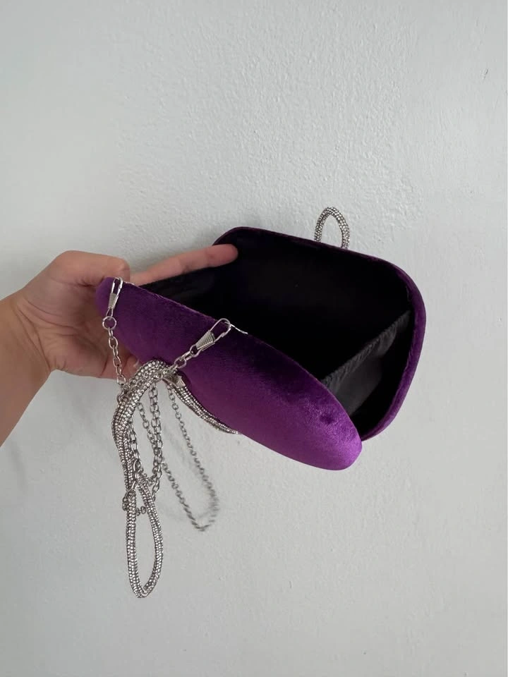 Velvet Clutch - photo 4