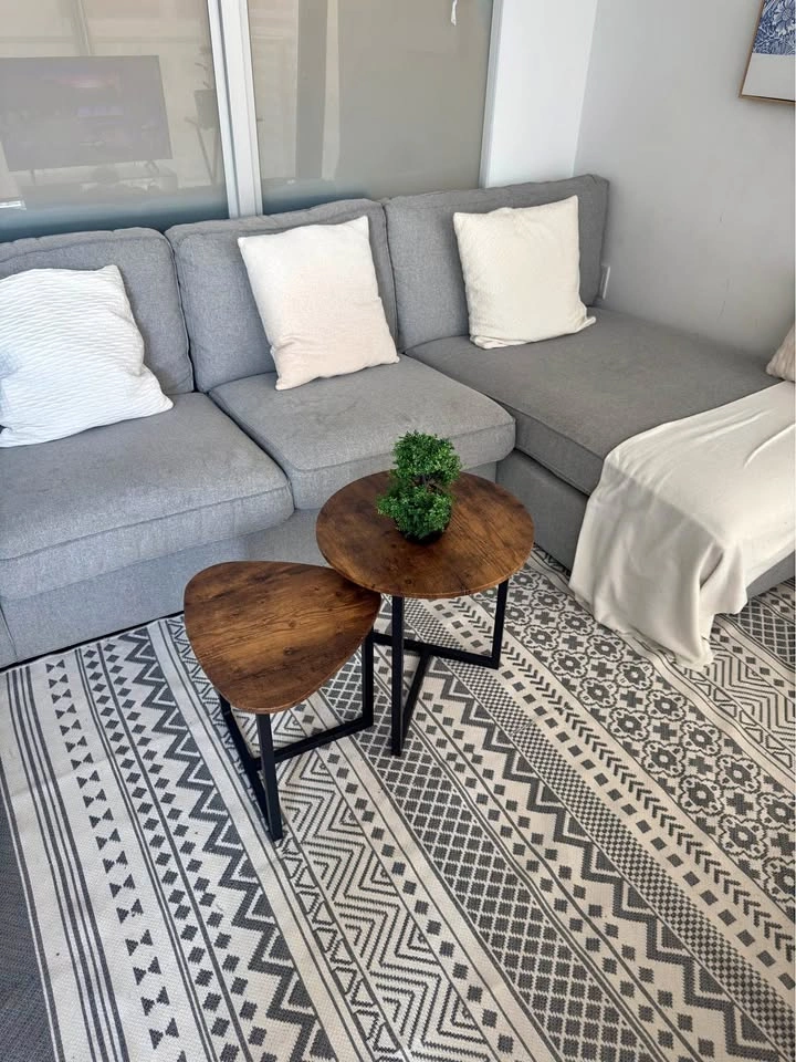 Large grey and white carpet/rug